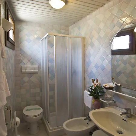 فندق Tiziana 3*